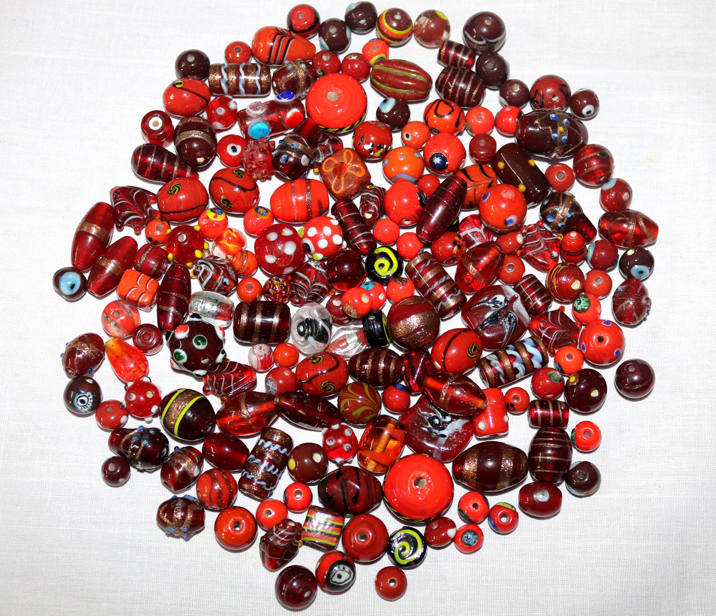 150 Lamp Work Glass Beads Mixed Style Red Combination