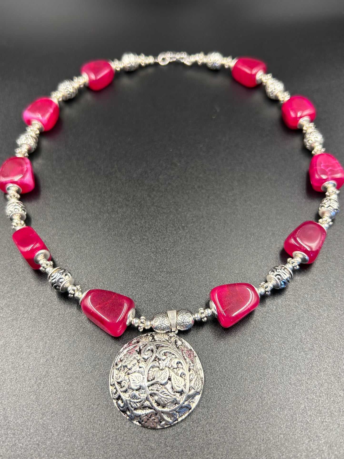 Necklace Maroon