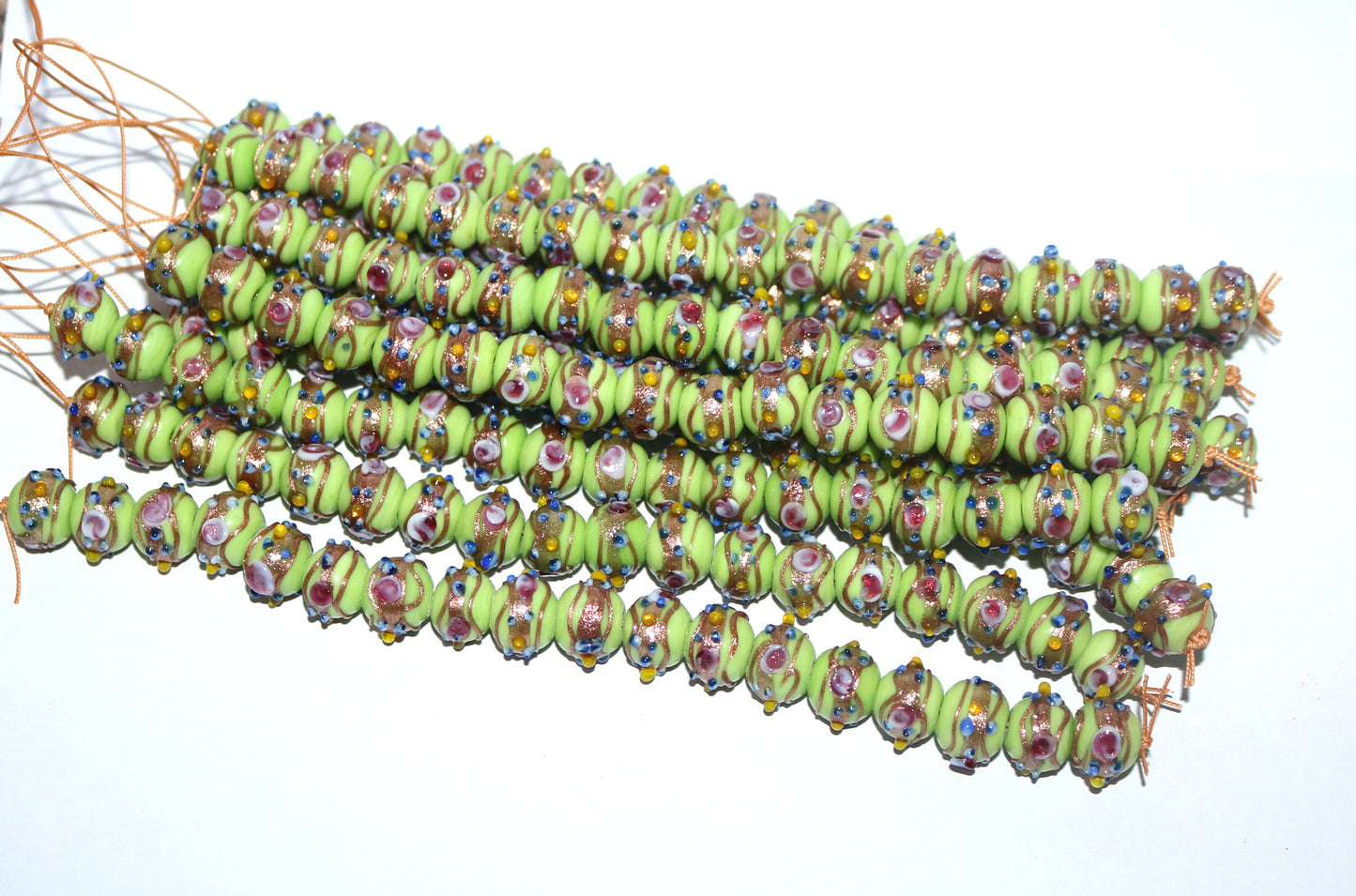 10 Strands 12mm Round Wedding Cake Beads