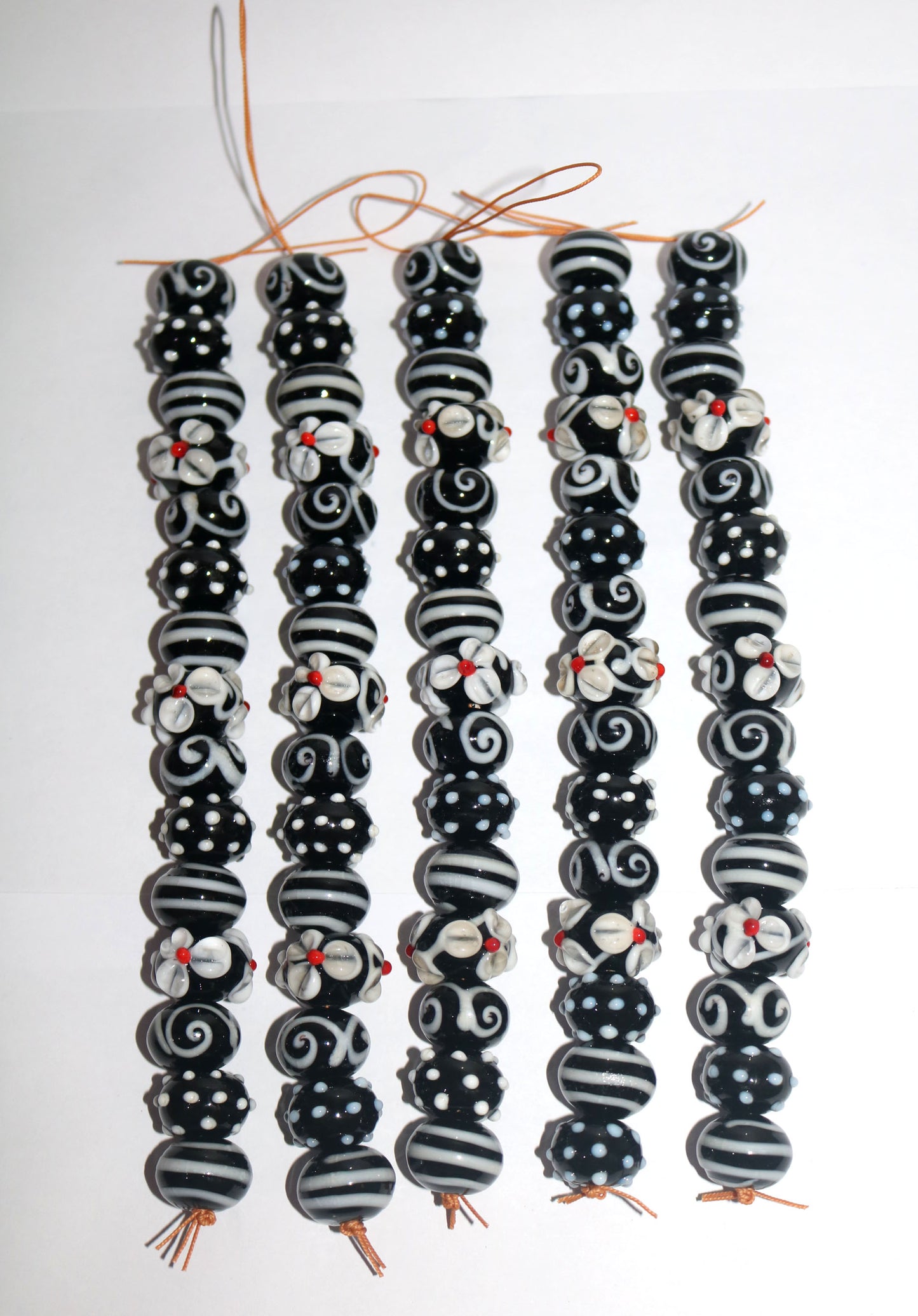 5 Strands Fancy Glass Beads Black & White