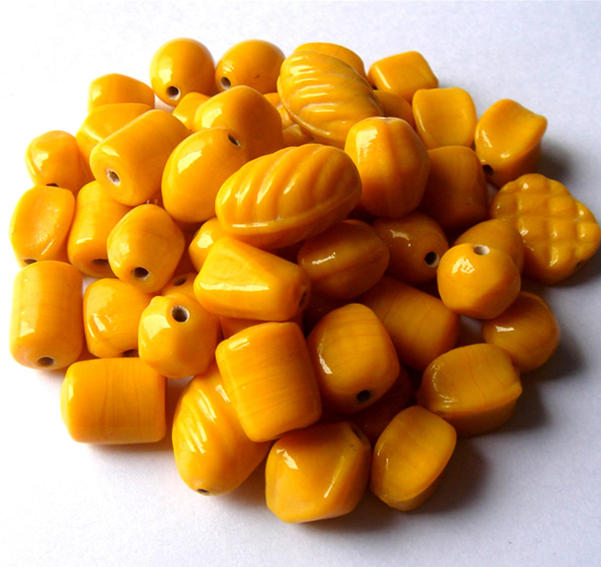 100 Lampwork Glass Beads - Plain Beads Turmeric - PMX-215