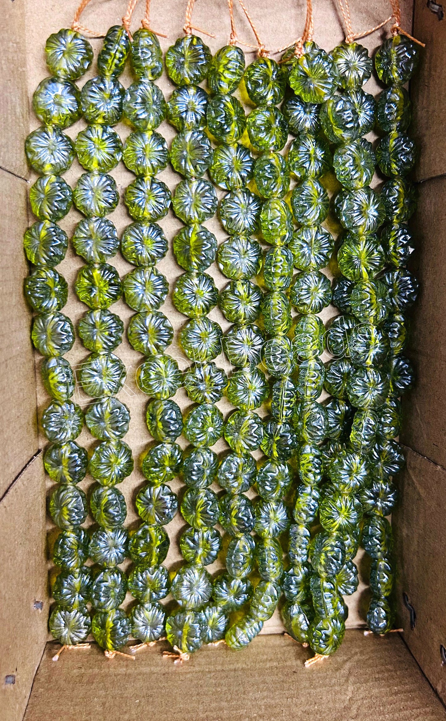 10 Strands Luster Finished Flower Beads Lime (140 Beads) - STR-2902