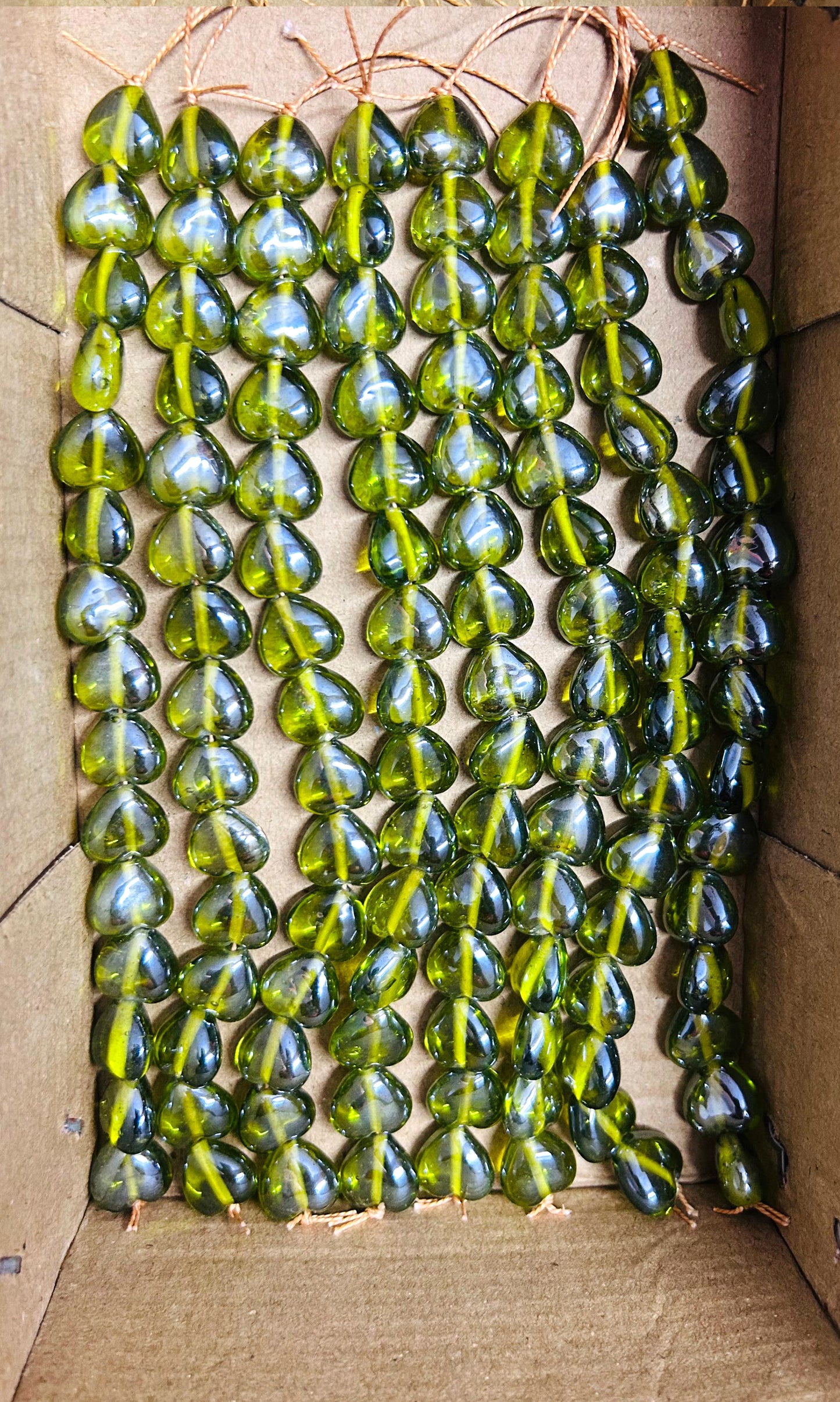 10 Strands Luster Finished Heart Beads Lime (150 Beads) - STR-2922
