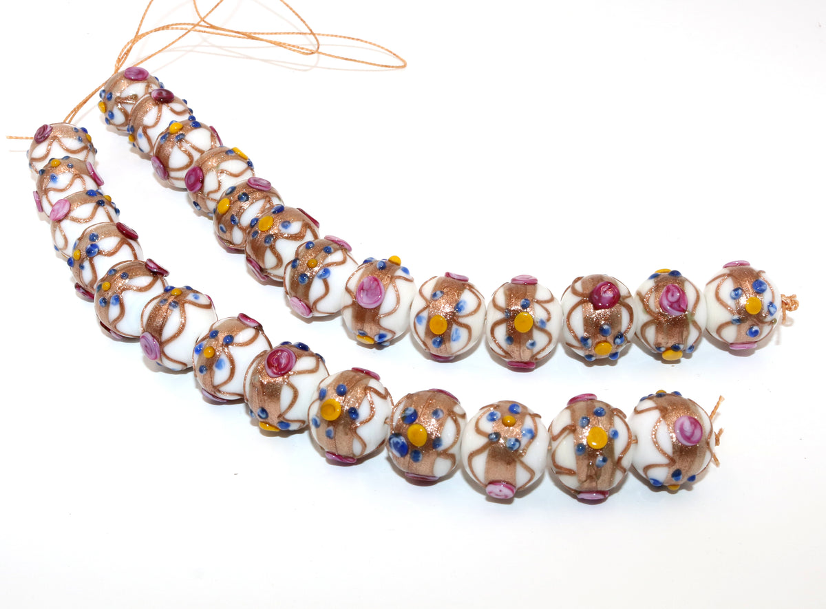 5 Strands 16mm Wedding Cake Beads White - STR-0302-16MM