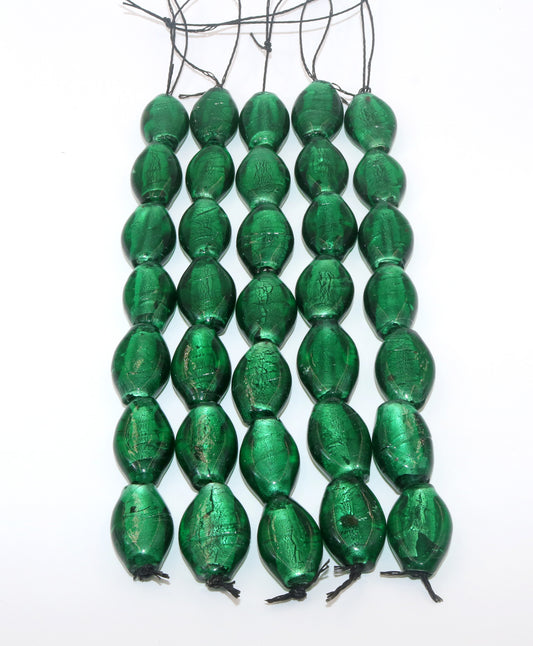 5 Strands Large Silver Foiled Glass Beads 32mm