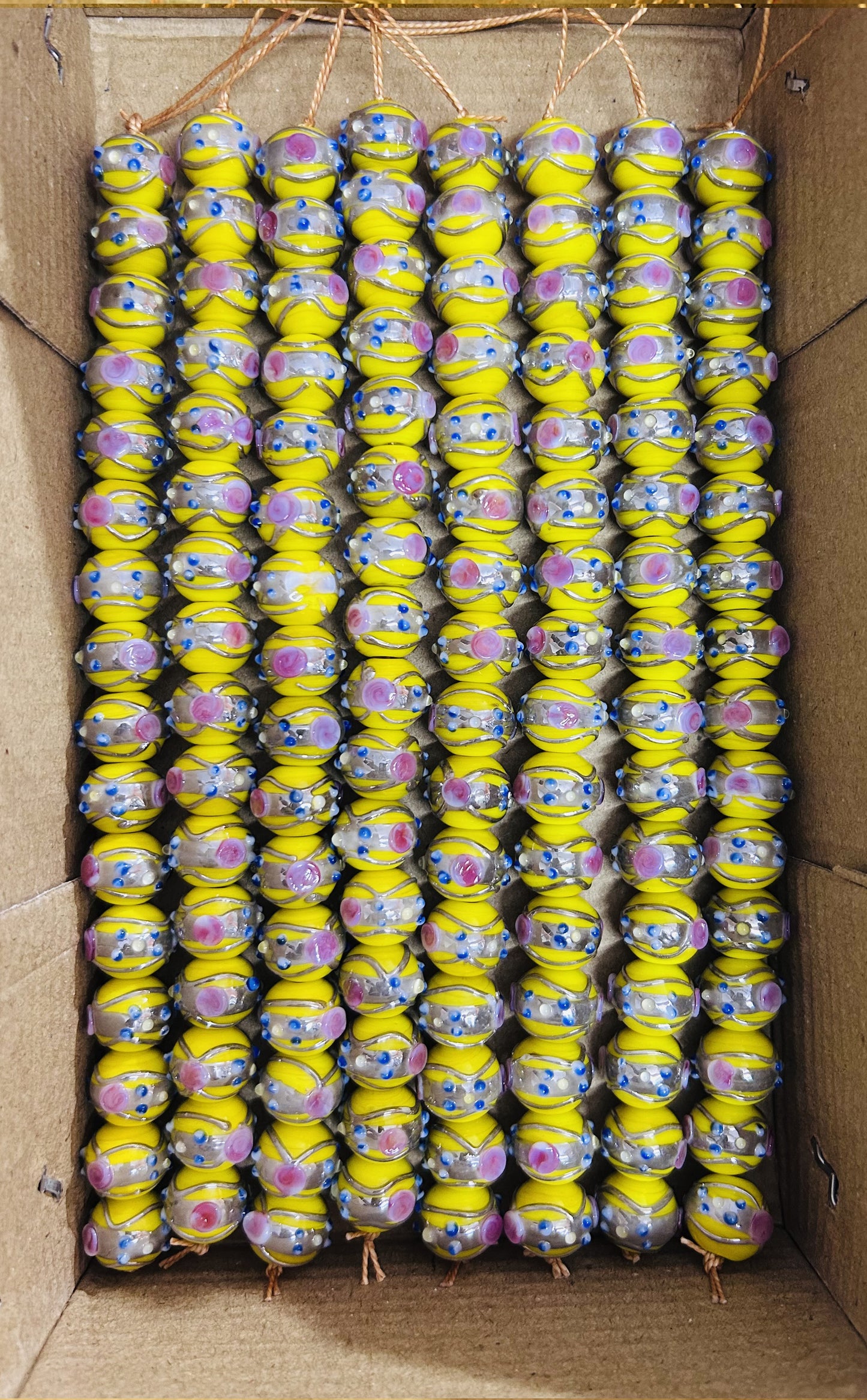 5 Strands 12mm Round Wedding Cake Beads Yellow with Silver Swirl - STR-404
