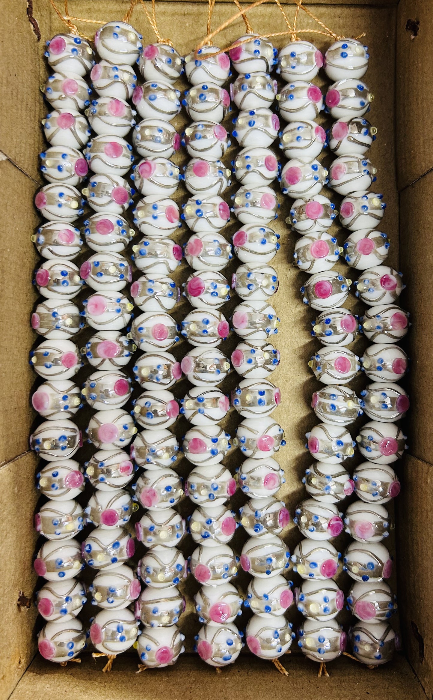 5 Strands 12mm Round Wedding Cake Beads White with Silver Swirl - STR-408