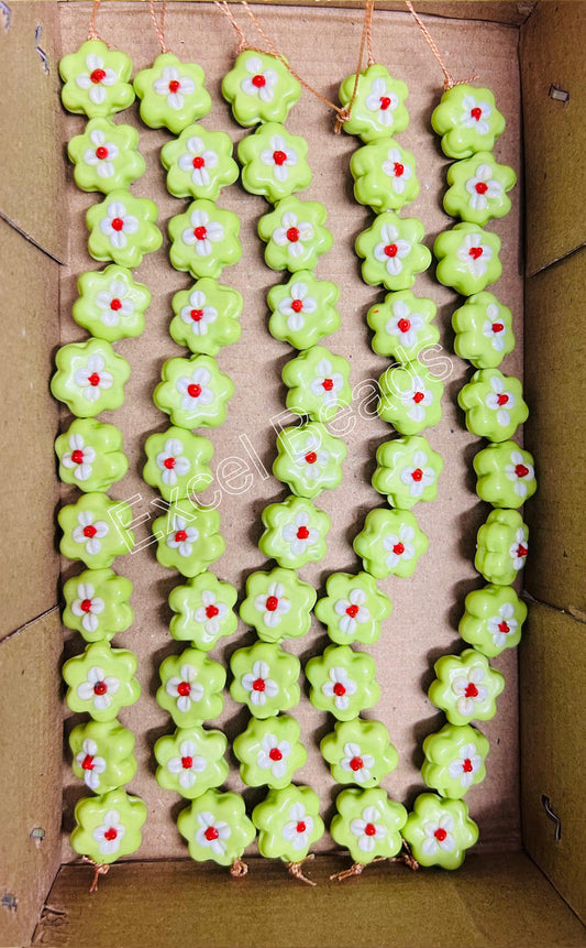 5 Strands 20mm Fancy Glass Beads Lt Green - STR-0552