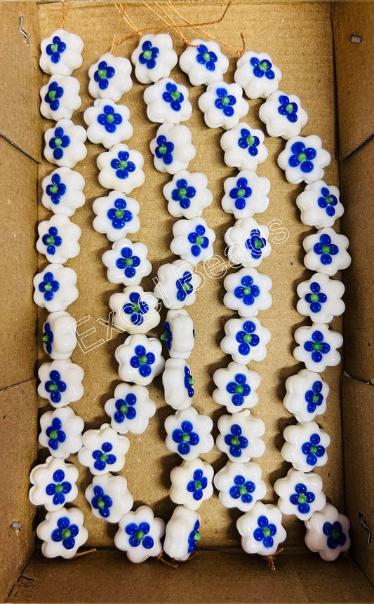 5 Strands 20mm Fancy Glass Beads White - STR-0554